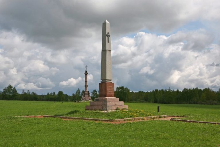 Памятник лейб гвардии финляндскому полку